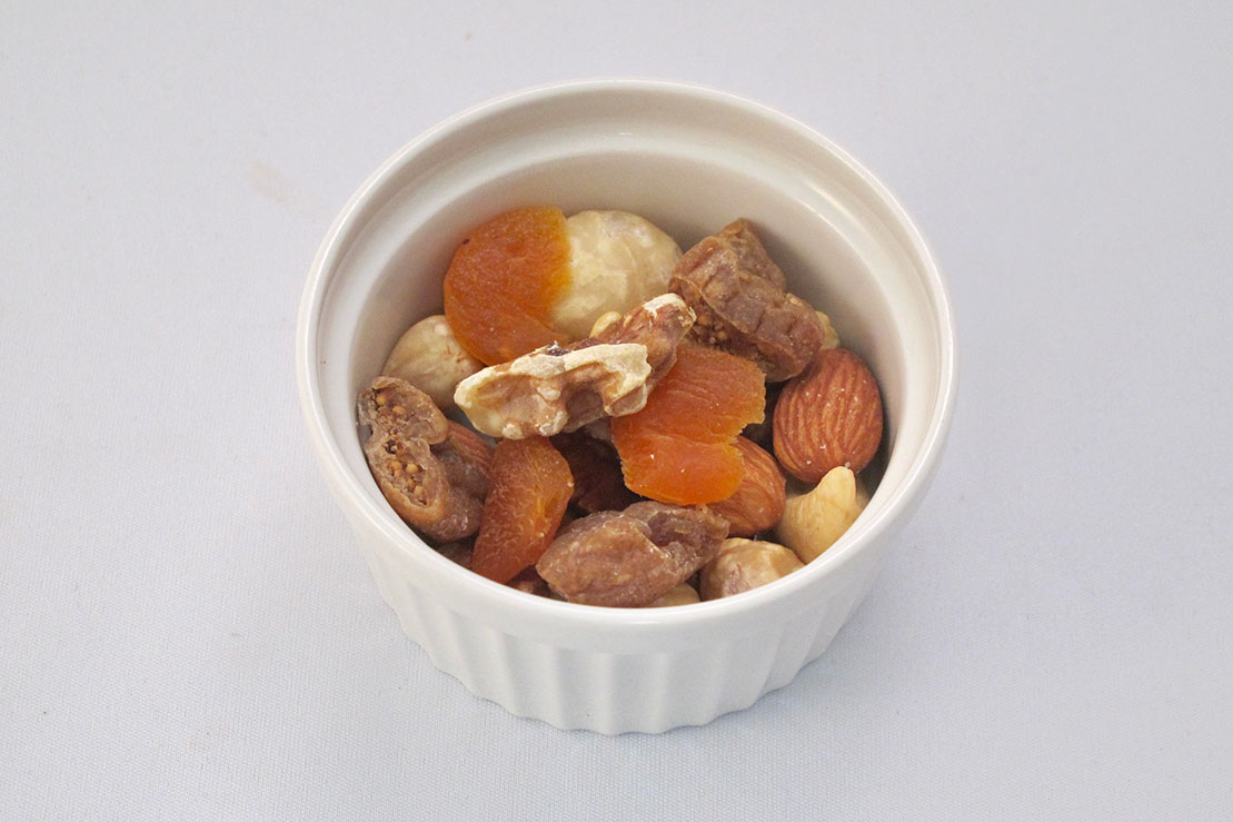 ミックスナッツとドライフルーツ