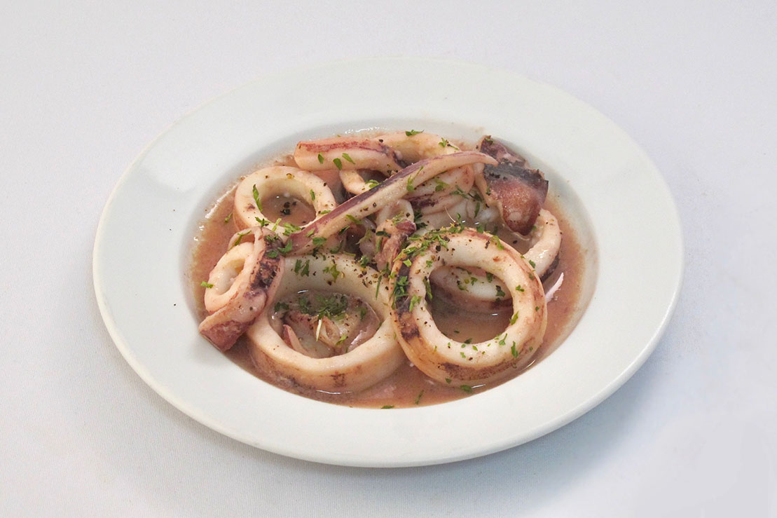 イカのアンチョビ炒め